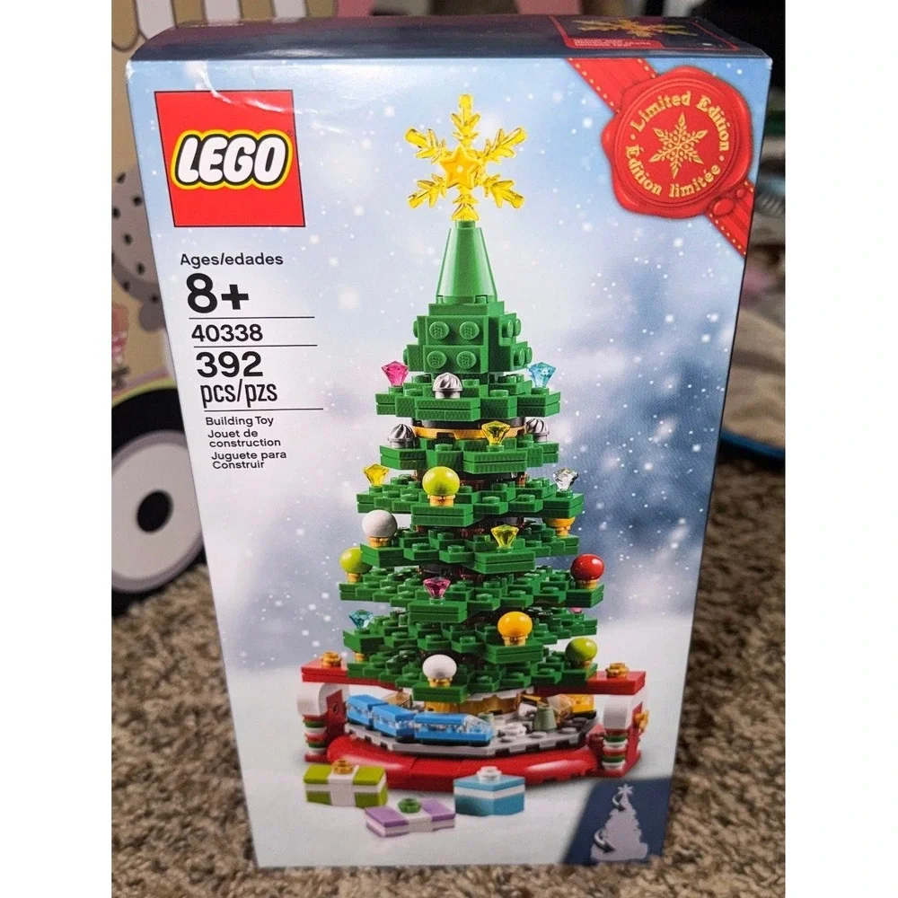 Lego Christmas Tree Limited Edition Building Set (NWT) 40338